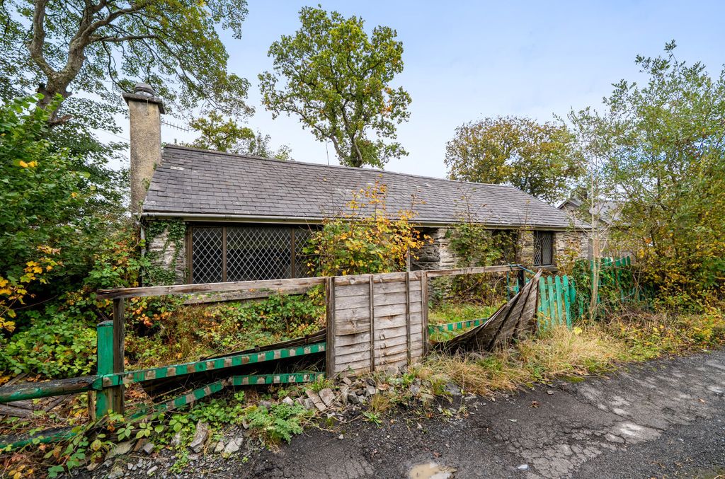 Property photo 1 of 23 1362401-3-68E67d0...