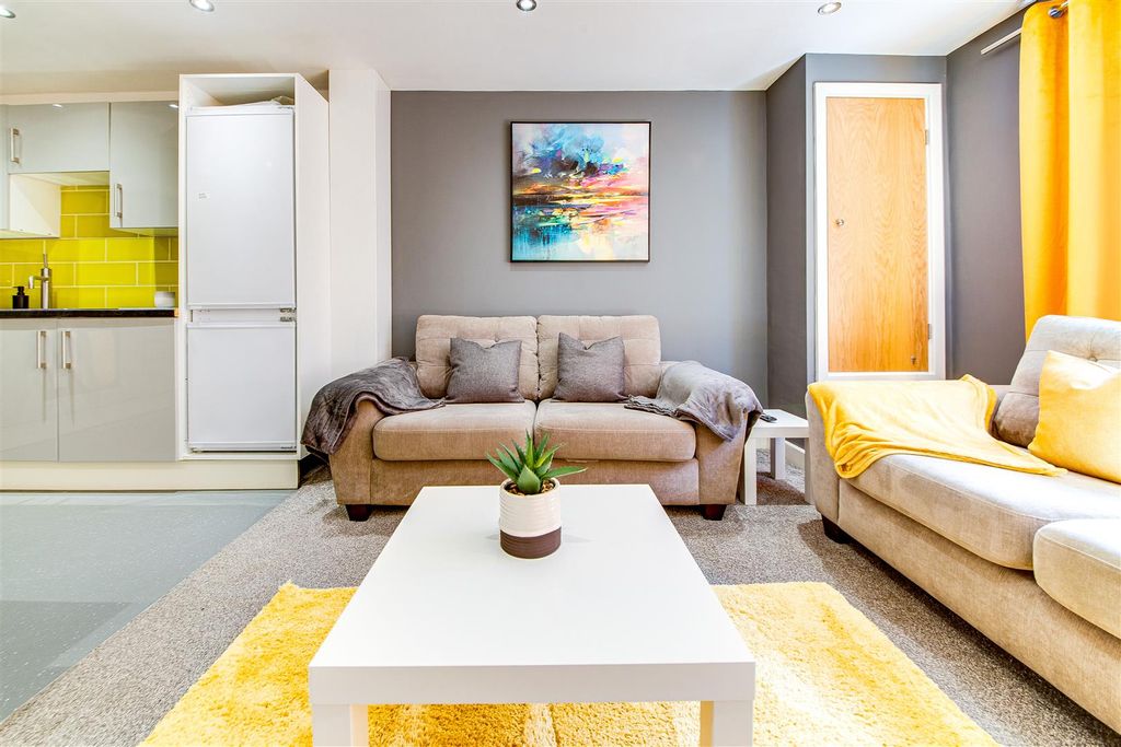 Property photo 2 of 9 Living Area 1.6.Jpg