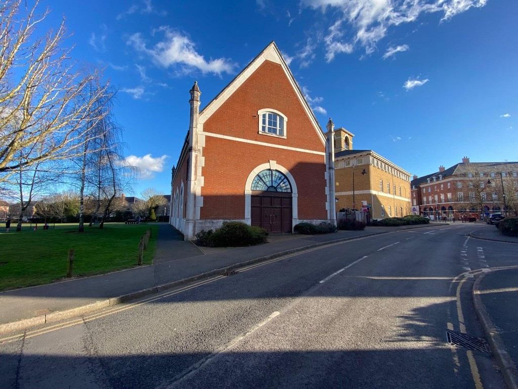 Property photo 1 of 9