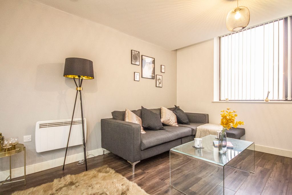 Property photo 3 of 13