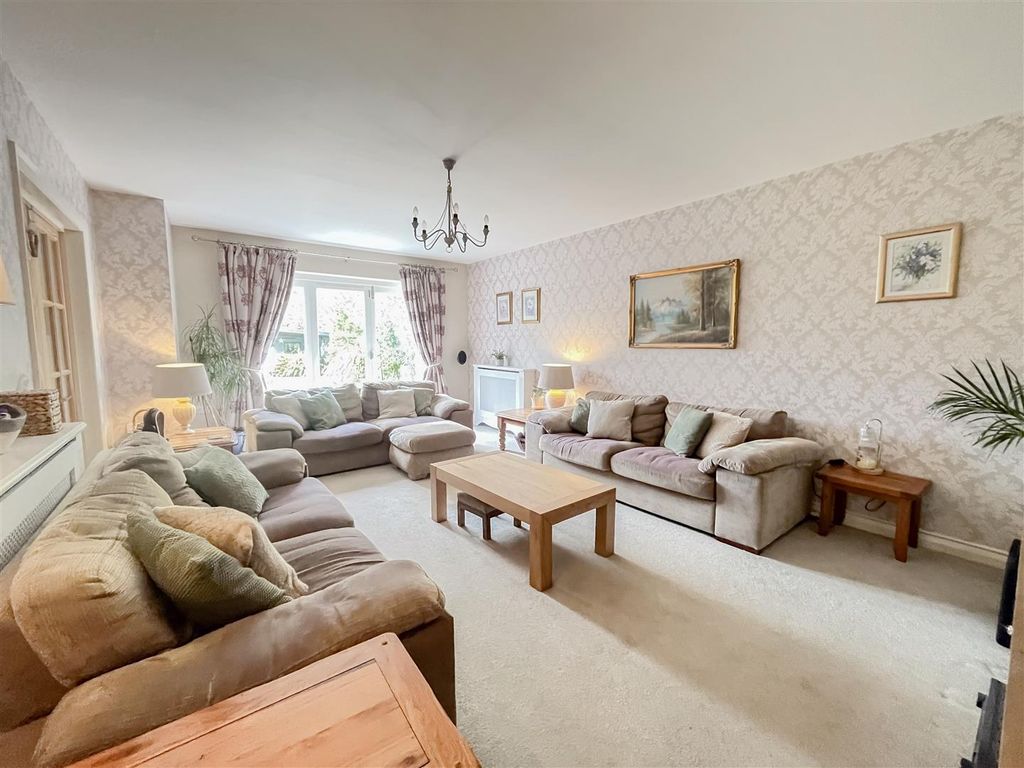 Property photo 2 of 31 23-Img_0069.Jpg