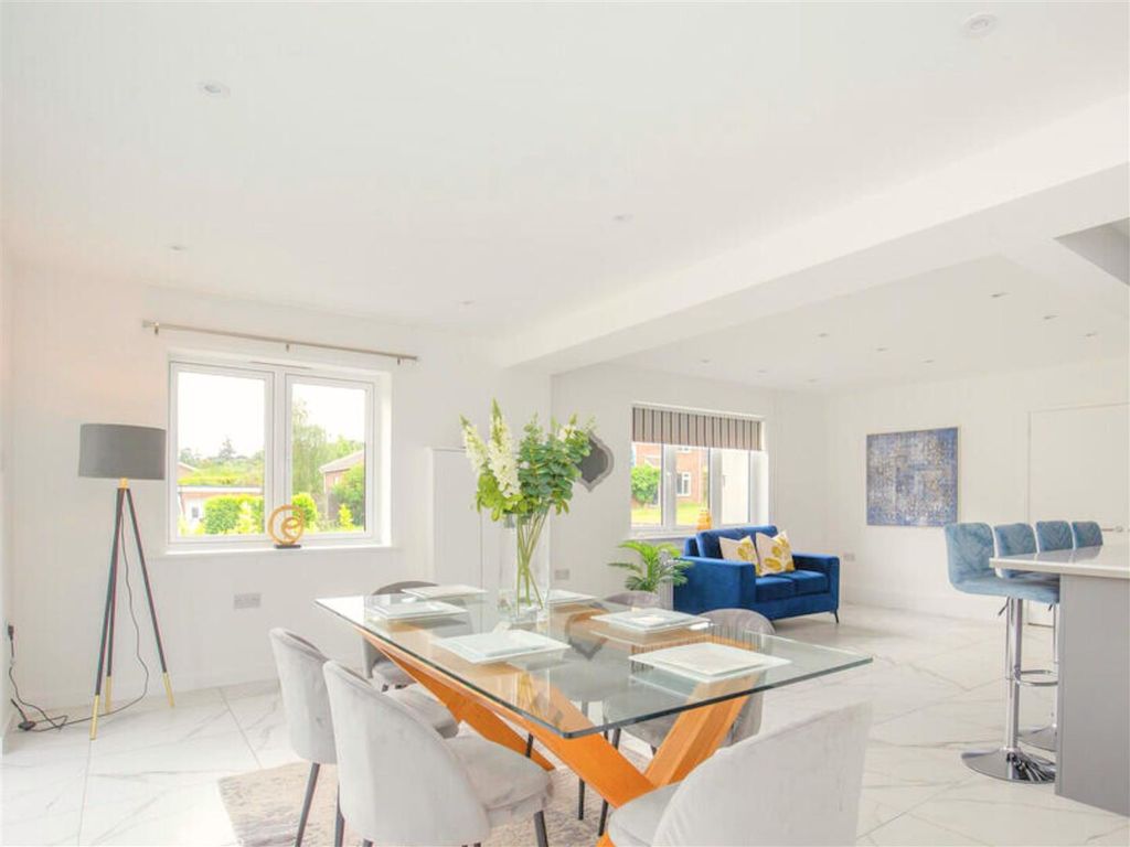 Property photo 2 of 19 Open Plan Living Area