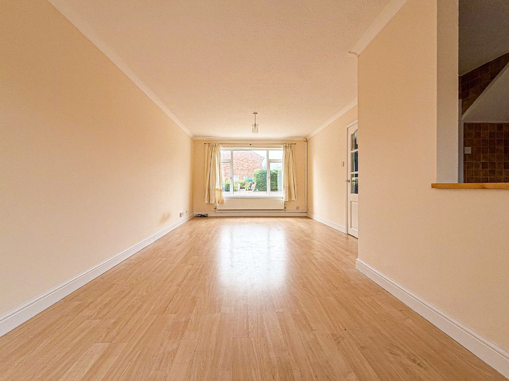 Property photo 3 of 14 4502165