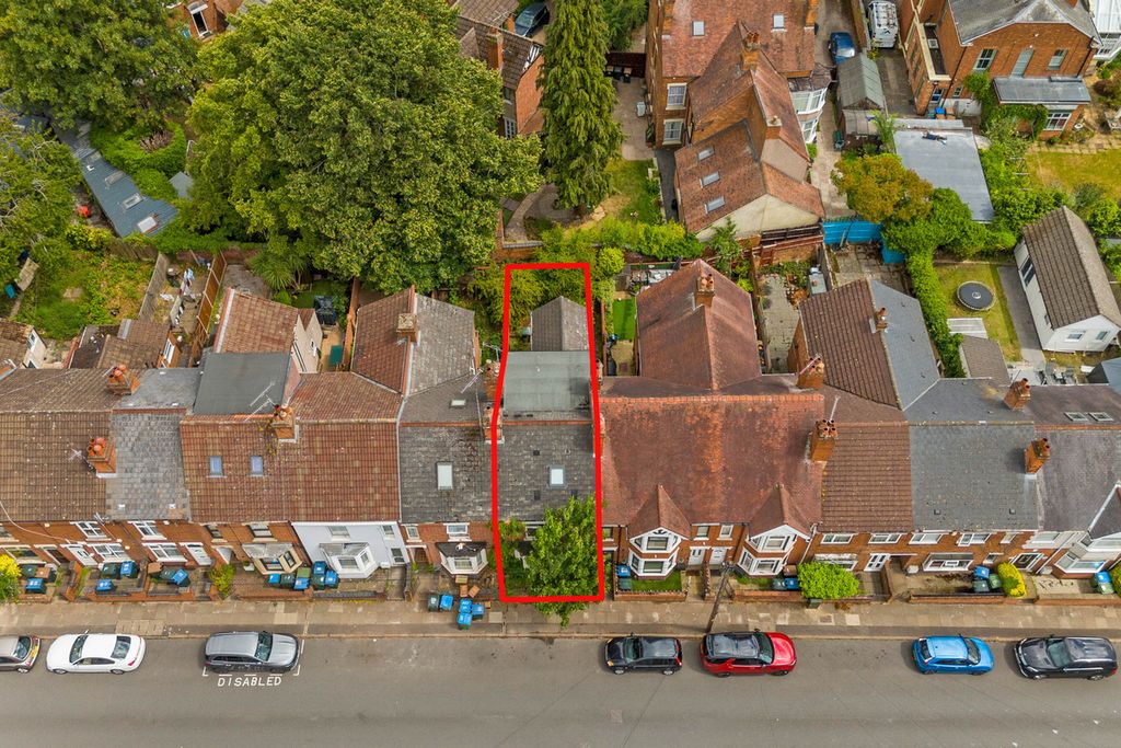 Property photo 2 of 16