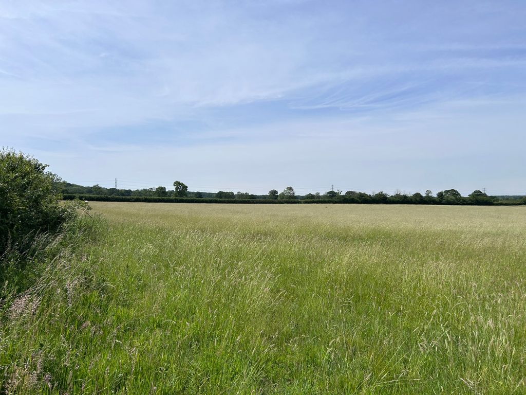 Property photo 1 of 3 Picture No. 01