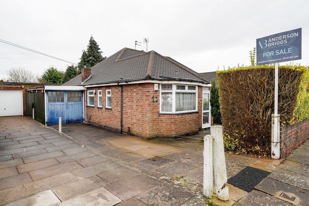 Property photo 2 of 17 Dsc00876