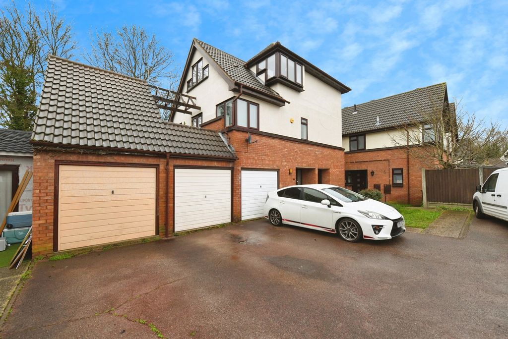 Property photo 1 of 13 Pbox-Img.Jpg