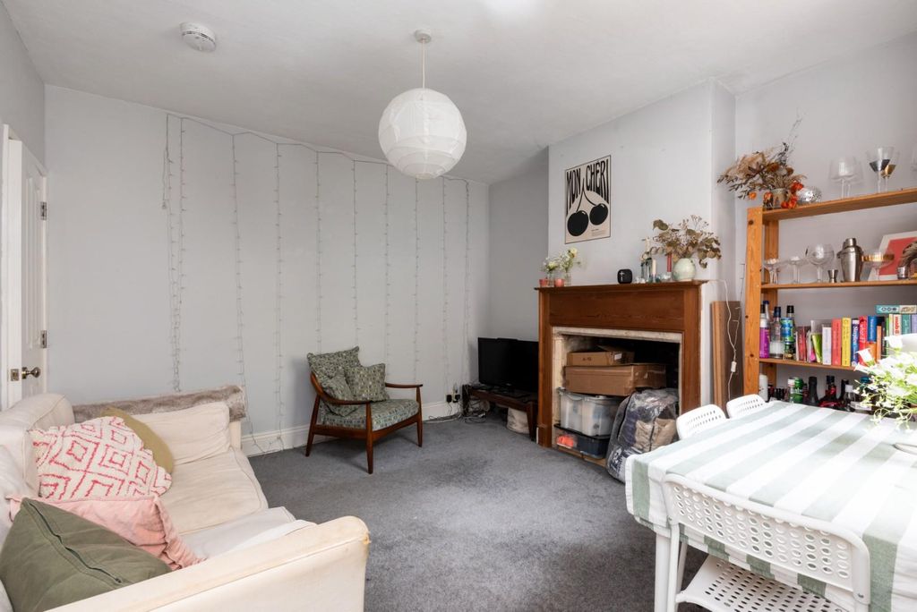 Additional image 5 of 4 bed terraced house to rentPera Place, Bath BA1