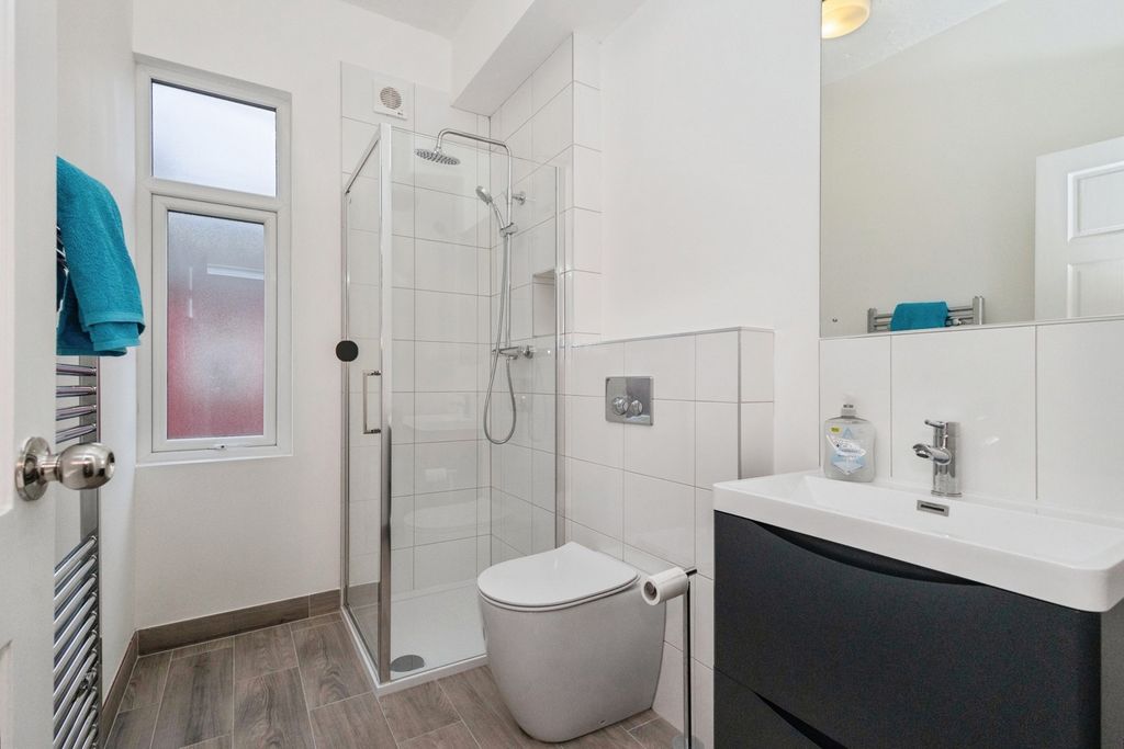 Property photo 3 of 13 Pbox-Img.Jpg