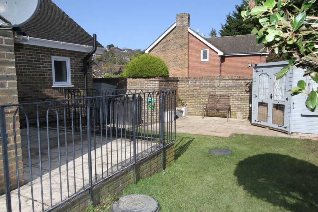 Property photo 3 of 21