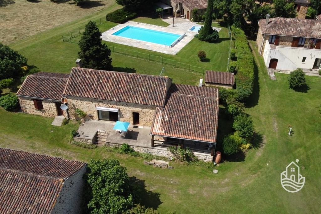 Property photo 3 of 15