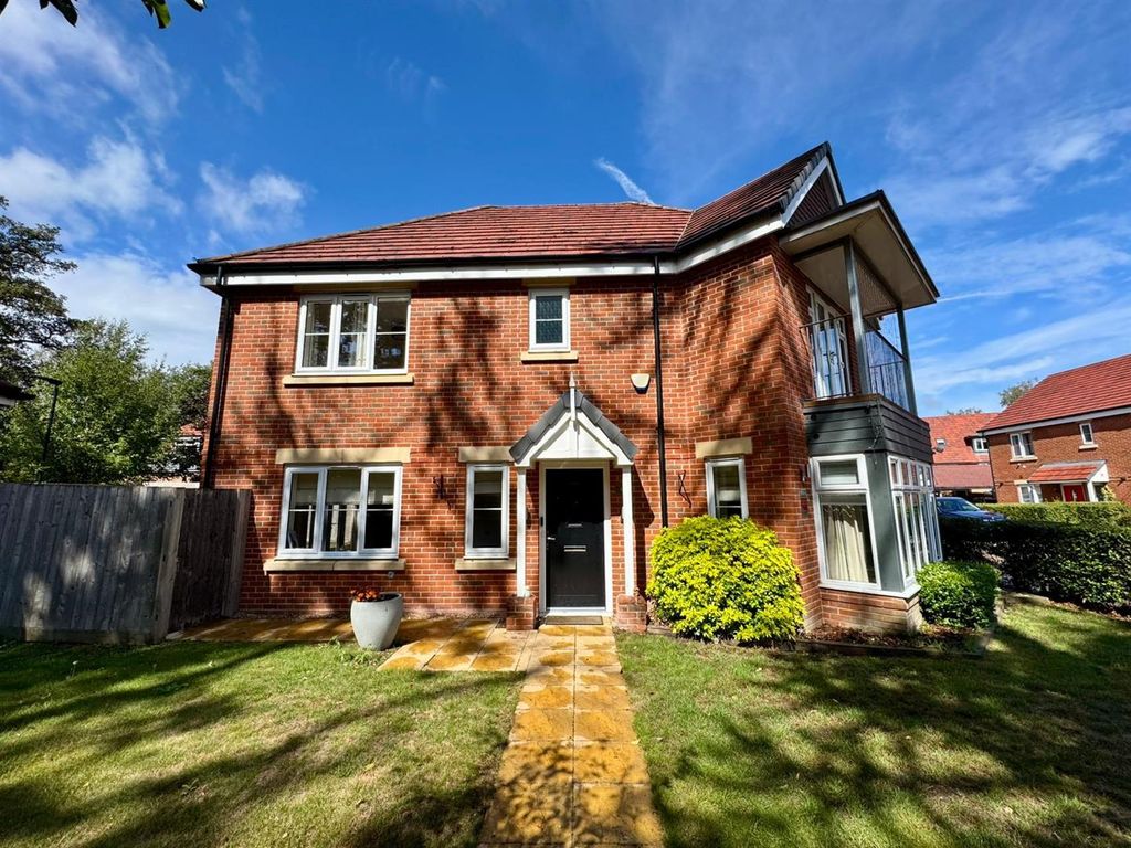 Property photo 1 of 24 Front Aspect