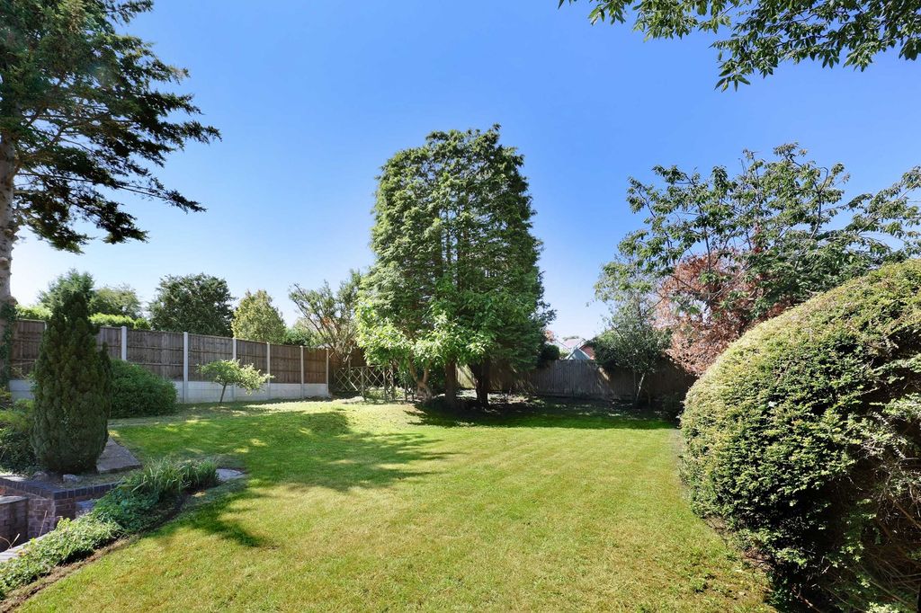 Property photo 2 of 16 Picture No. 04