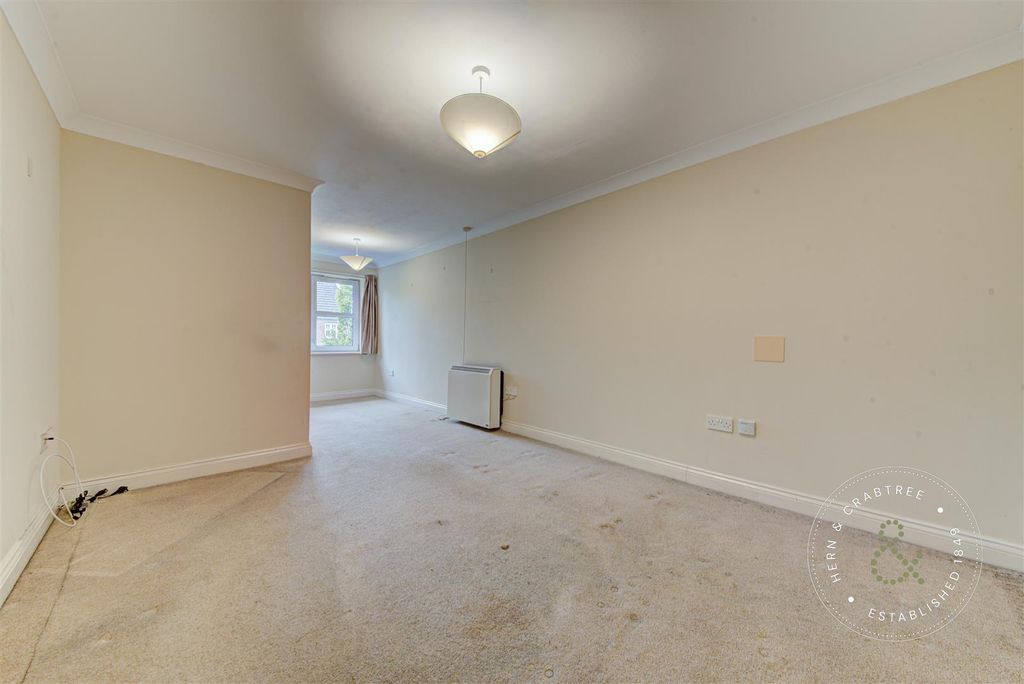Property photo 2 of 14 Birch-Court-6.Jpg