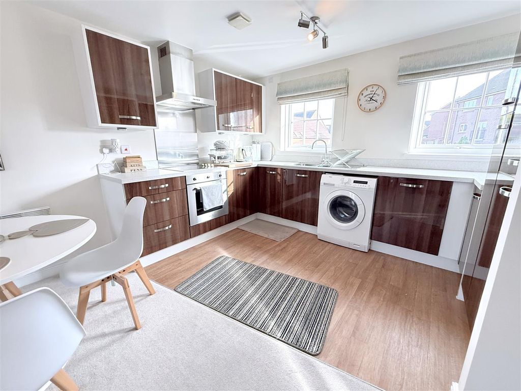 Property photo 2 of 14 Img_5798.Jpg