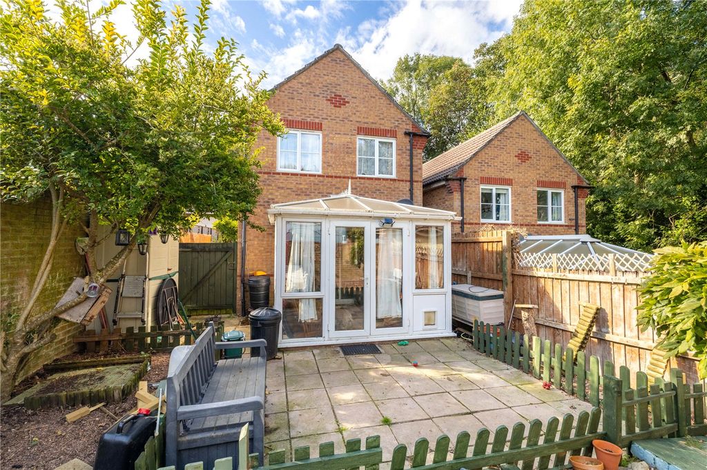 Property photo 2 of 30 Picture No. 43