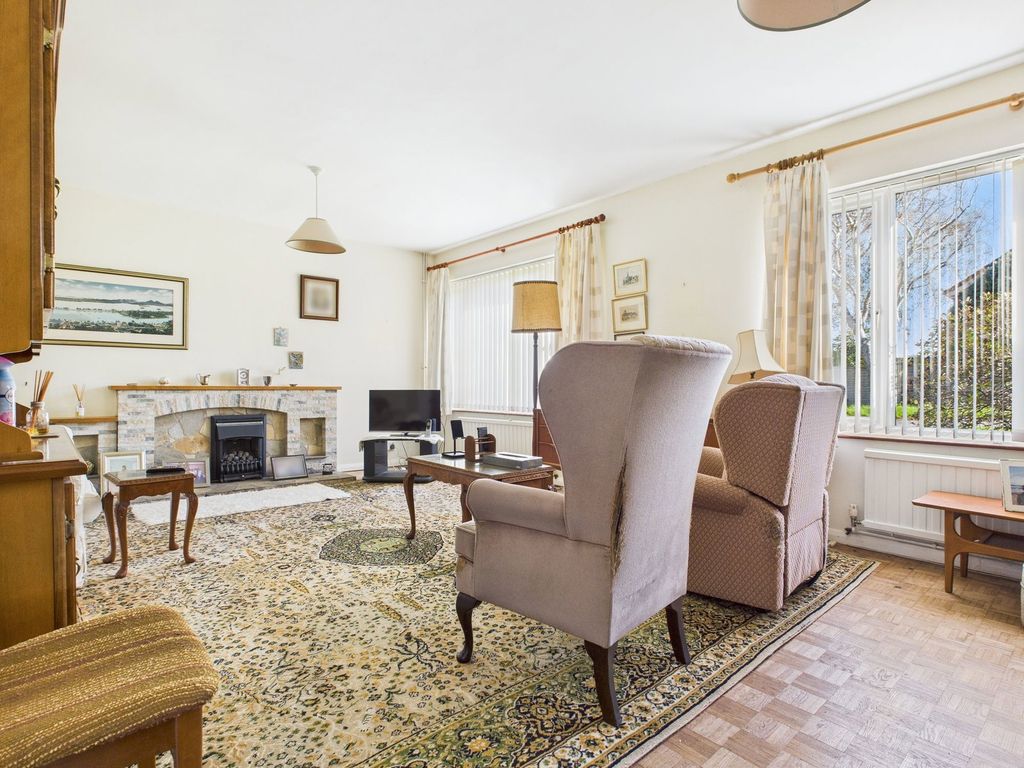 Property photo 2 of 23