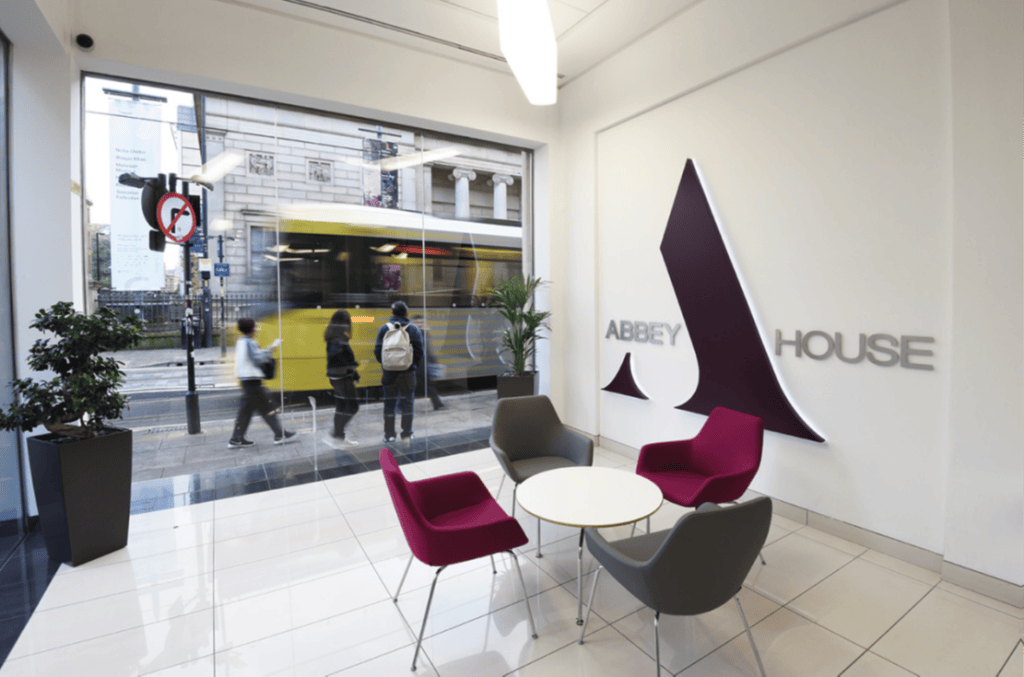 Property photo 2 of 4 170009_A038E000002Ovjjaak_Img_03_0000.Png