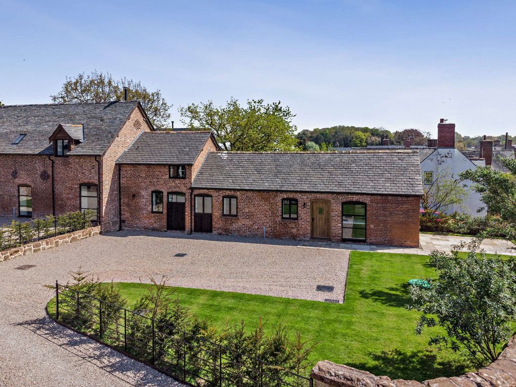 Property photo 1 of 19 Front