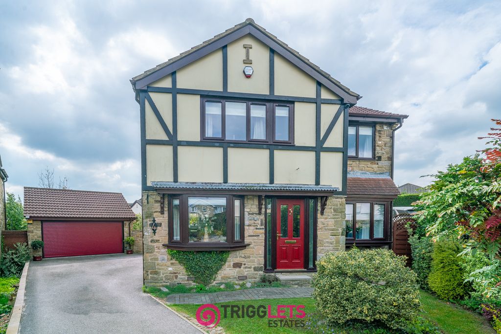 Property photo 1 of 32