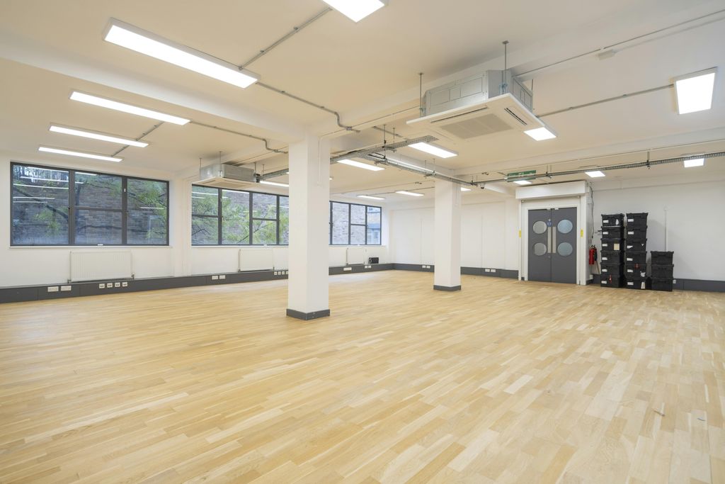 Property photo 2 of 10 MC42161473Hr.Jpg