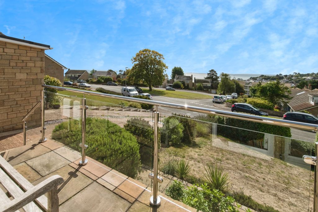 Property photo 2 of 26 Front View