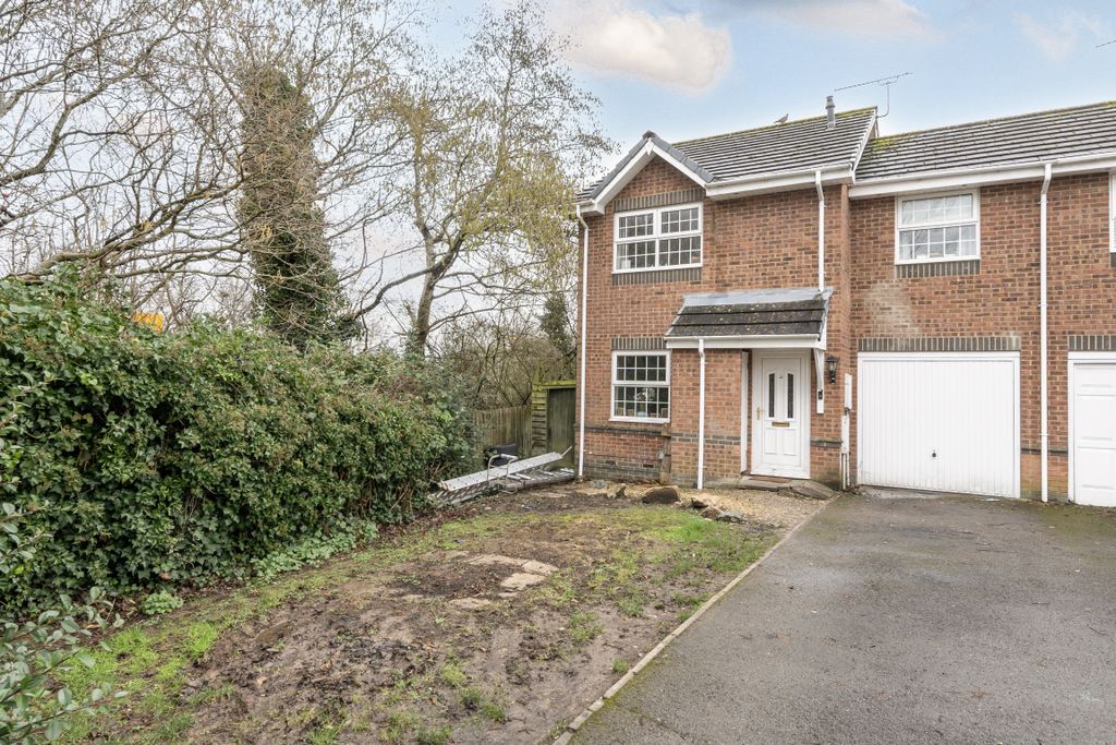 Property photo 3 of 14 141487120698E0Eef4A2E3