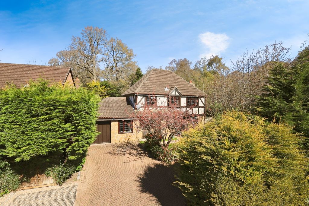 Property photo 1 of 34 Photo