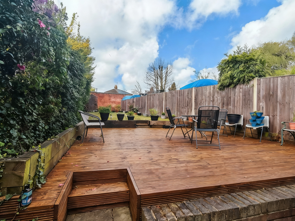 Property photo 2 of 8 Property