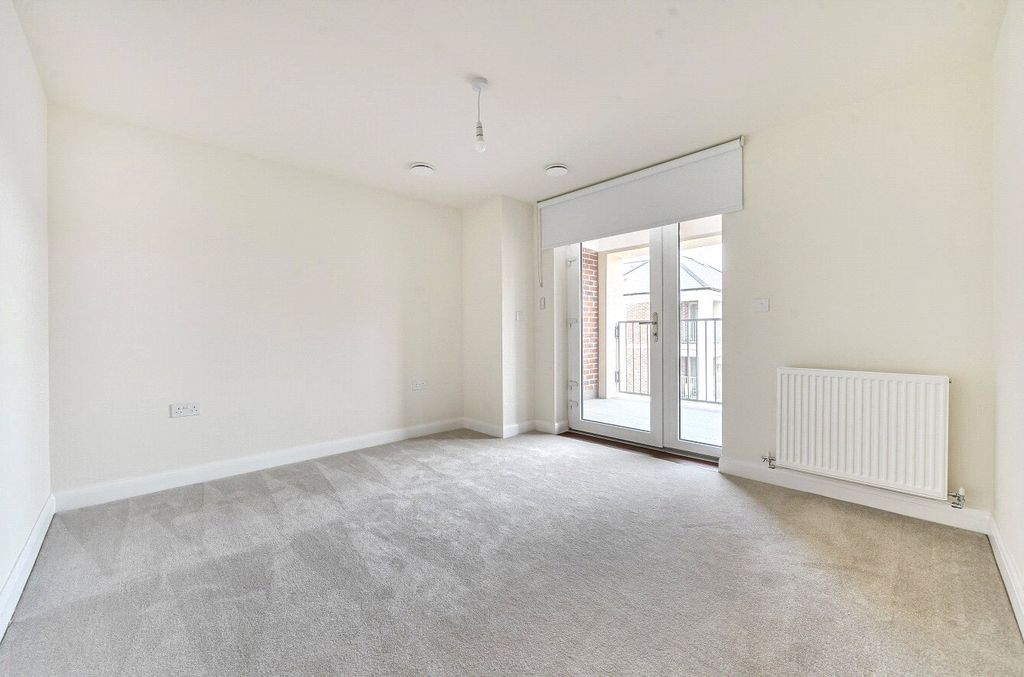 Property photo 3 of 12 Picture No. 03