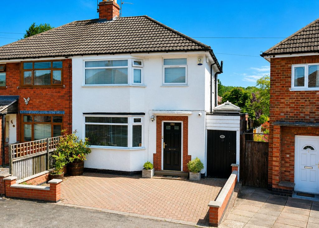 Property photo 1 of 46