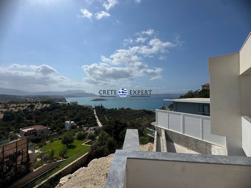 Property photo 1 of 30 - Villa For Sale, Vamos, 240 Sq.m., €1.300.000