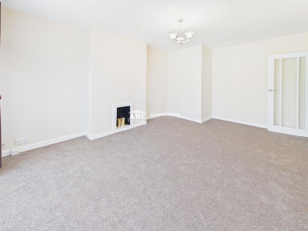 Property photo 3 of 13 Cam03827G0-Pr0154-Still003.Jpg