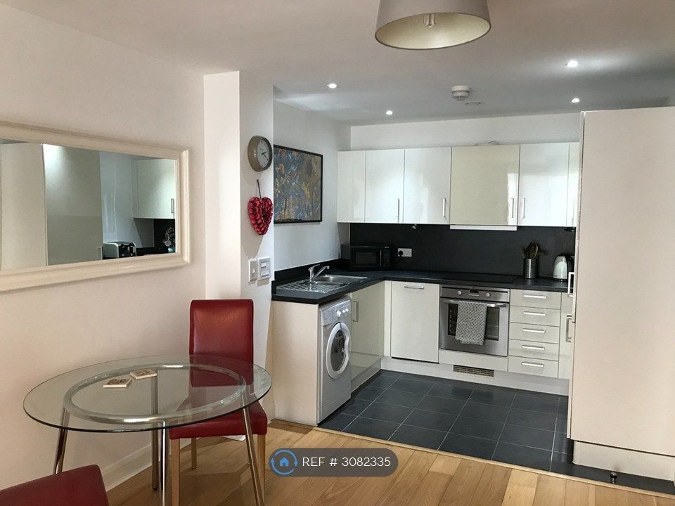 Property photo 3 of 11