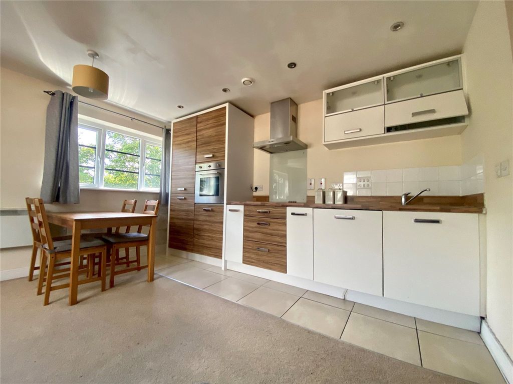 Property photo 3 of 10 Picture No. 19