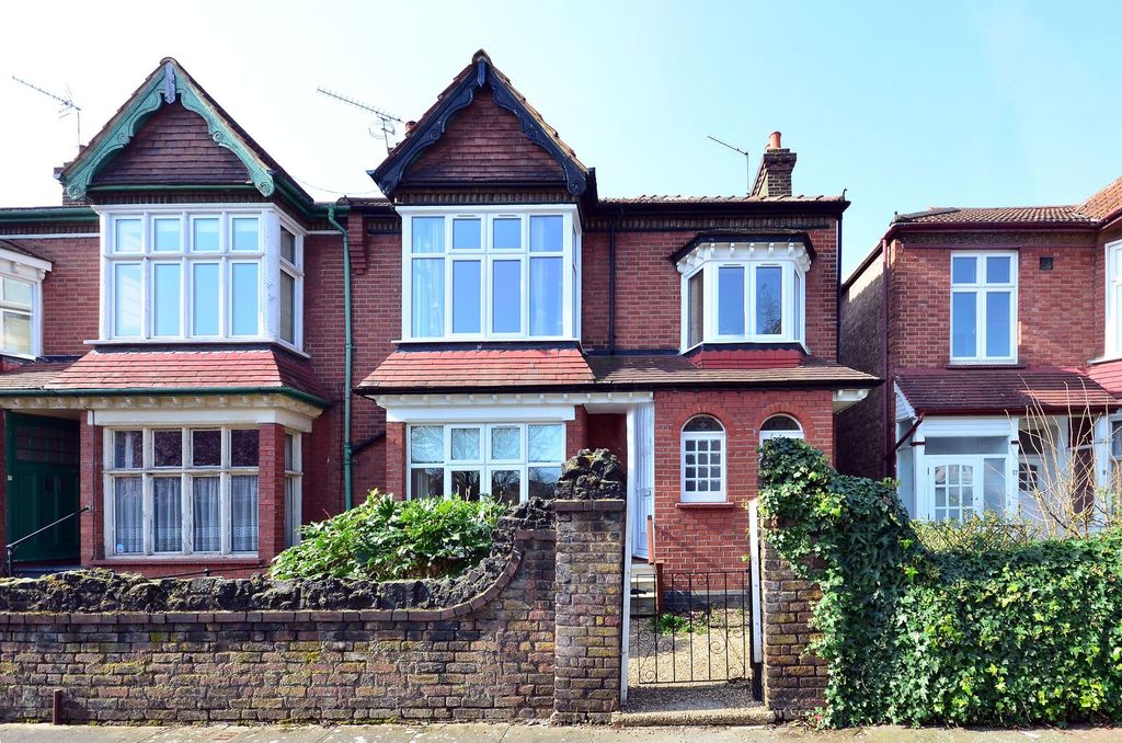 Property photo 1 of 14