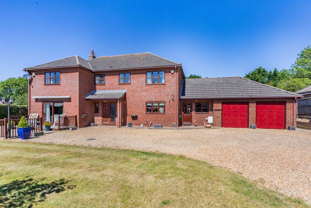 Property photo 1 of 19