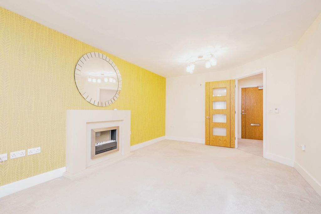Property photo 2 of 17 Photography