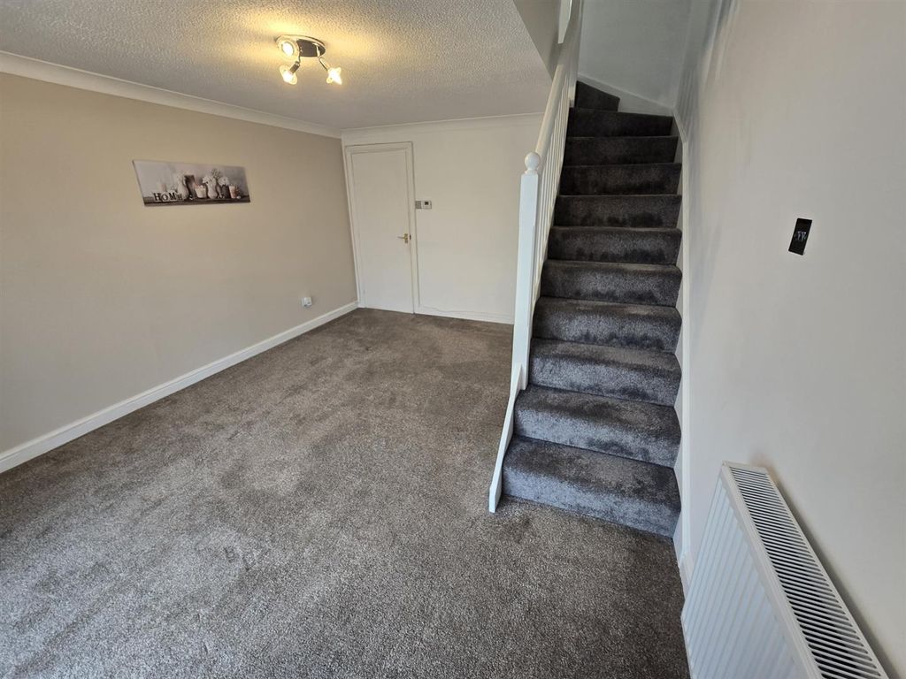 Property photo 3 of 12 20250218_135606_Resized.Jpg