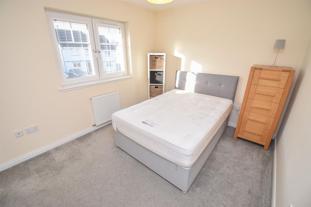 Property photo 3 of 14 Bedroom One-2.Jpg