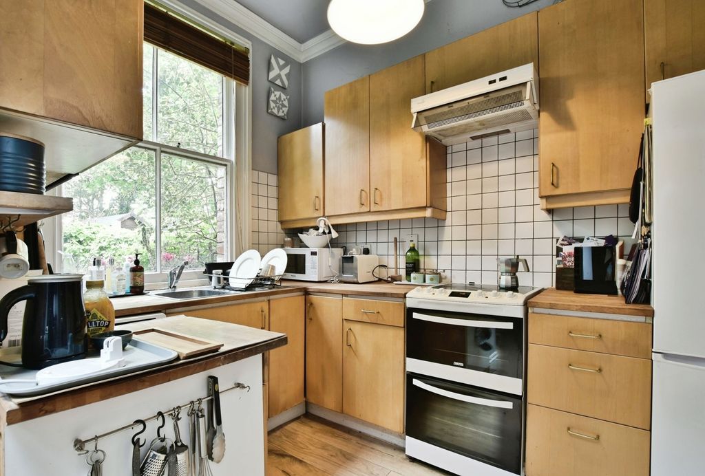 Property photo 3 of 21 Pbox-Img.Jpg