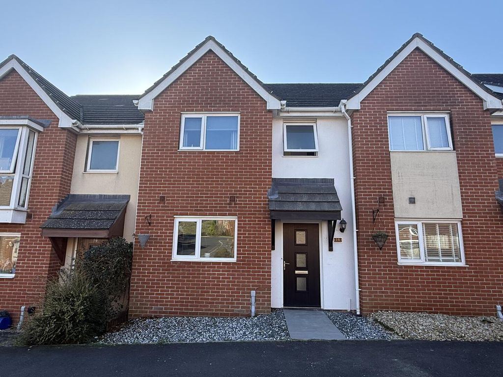 Property photo 1 of 12 Front (Exterior)