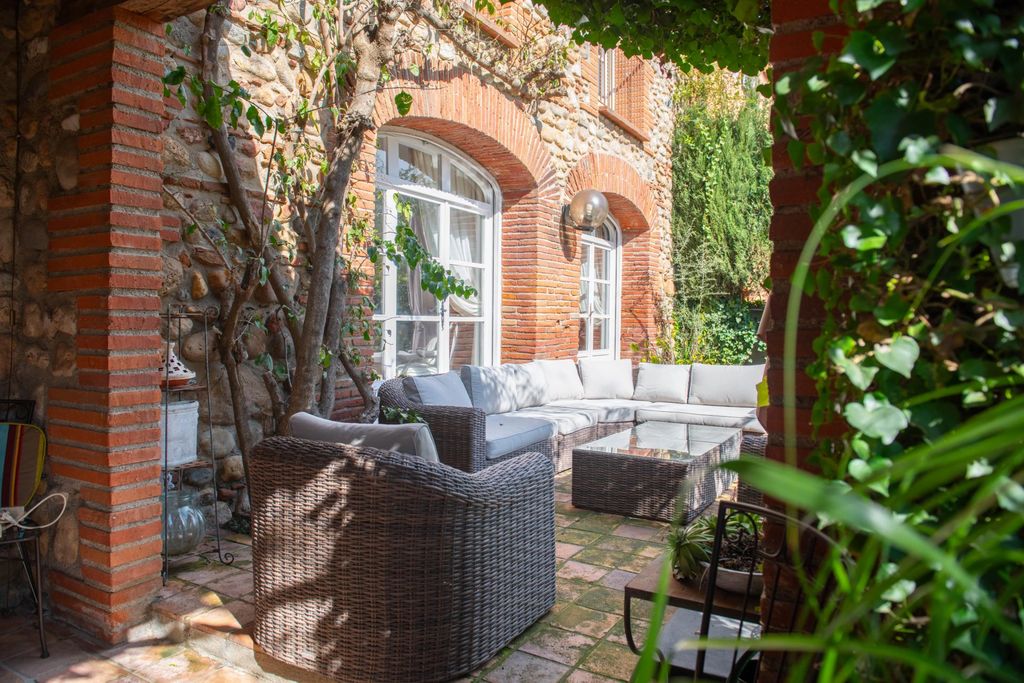 Property photo 3 of 21