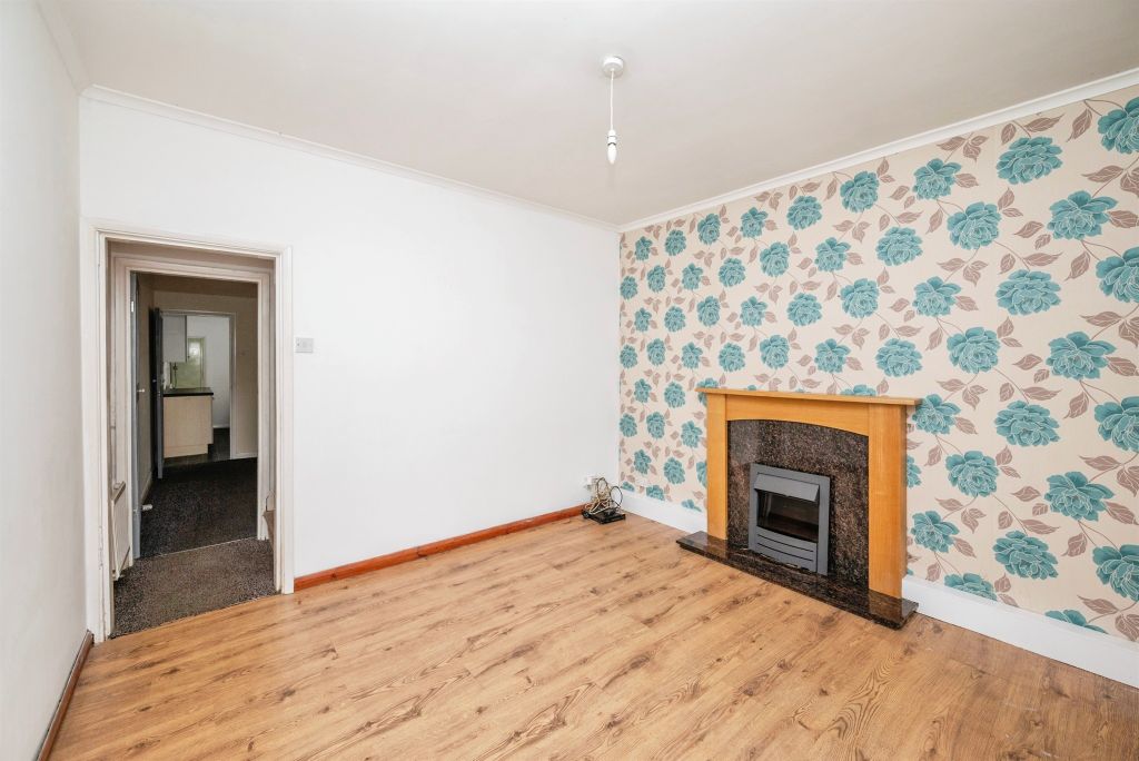 Property photo 2 of 13 Dining Room