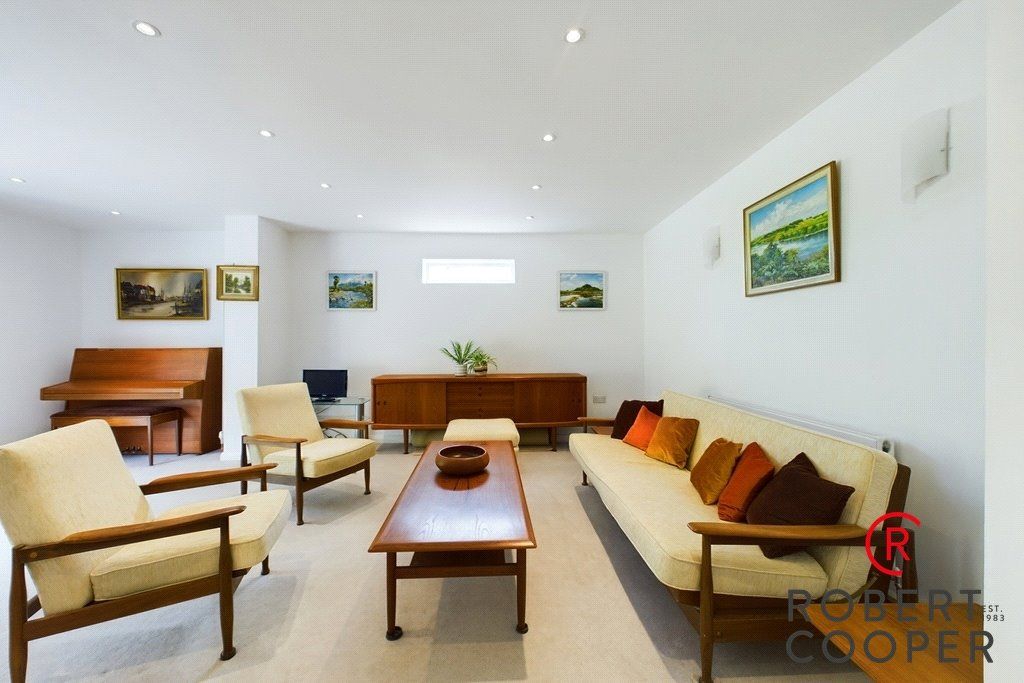 Property photo 3 of 13 Picture No. 39