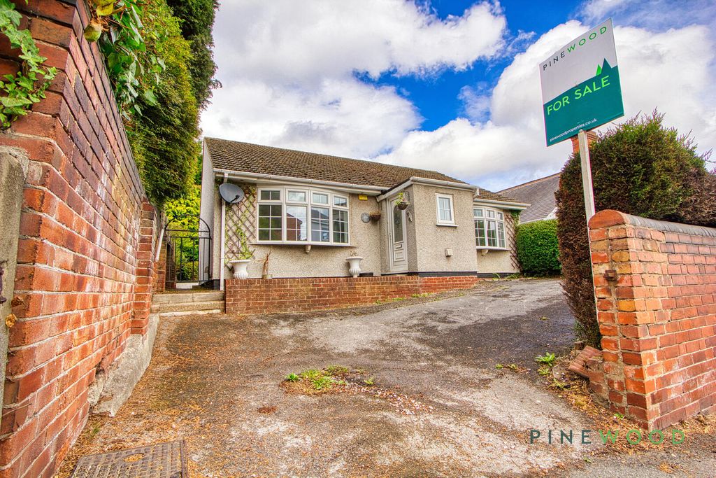 Property photo 1 of 28 Front (Exterior)