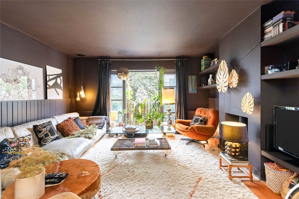 Property photo 2 of 22 Picture 2