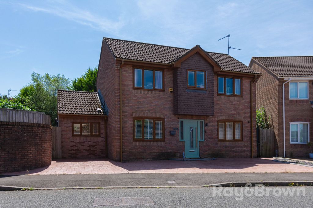 Property photo 1 of 55