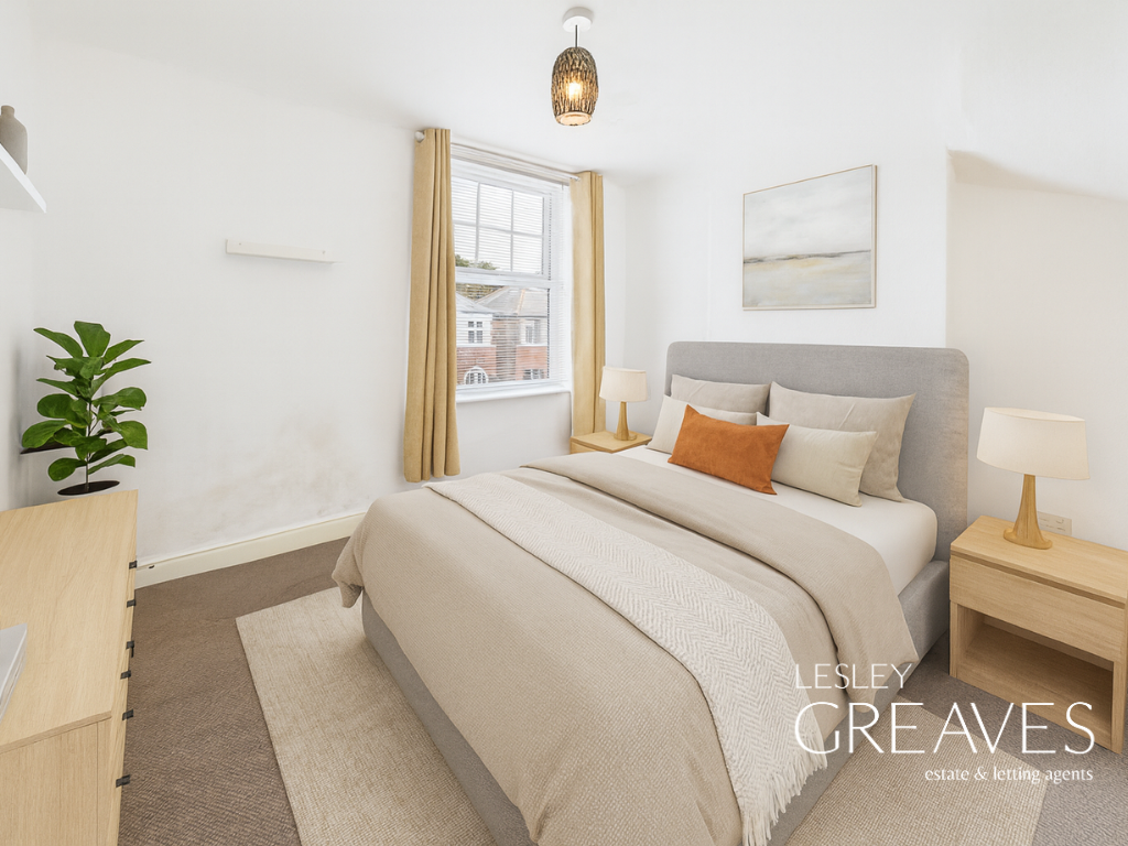 Property photo 2 of 19 Bedroom Two Virtually Staged