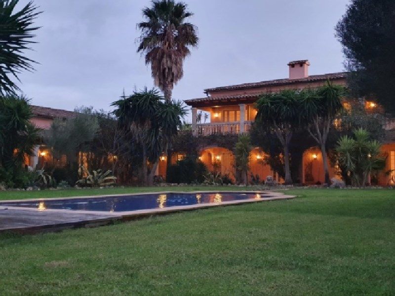 Property photo 1 of 6